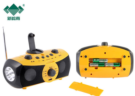 Многофункциональная тональнозвуковая динамомашина игрока Mp3 вела электрофонарь Рейдио факела и DVD-плеер